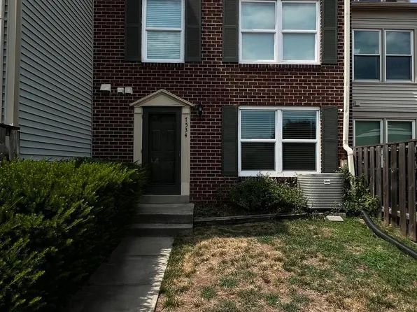 7534 Emerald Dr, Manassas, VA 20109