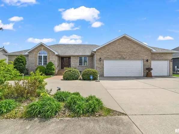 3508 Deer Run Dr, Springfield, IL 62711