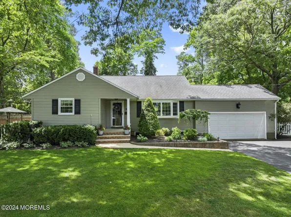 174 Manor Parkway, Lincroft, NJ 07738