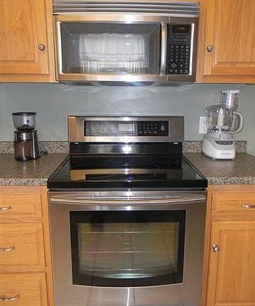 3rd image of 5636 Jonquil Ln