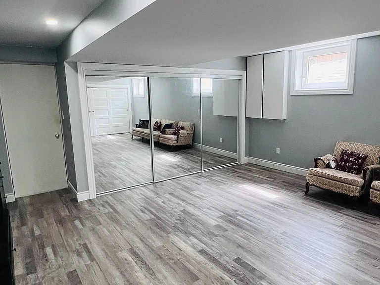 1279 Aldersbrook Rd — Photo 34