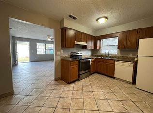 910 S Center St #6, Eustis, FL 32726