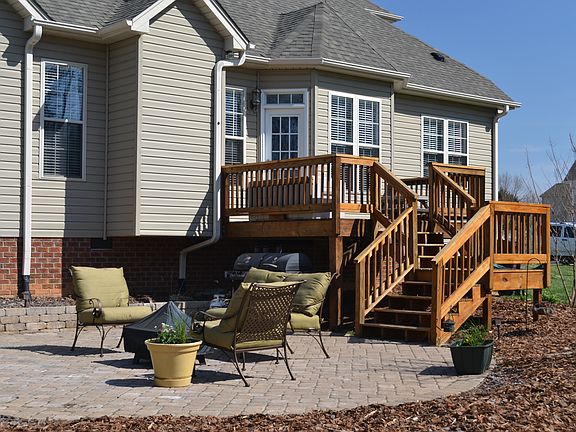 2nd image of 150 Hush Hickory Trce