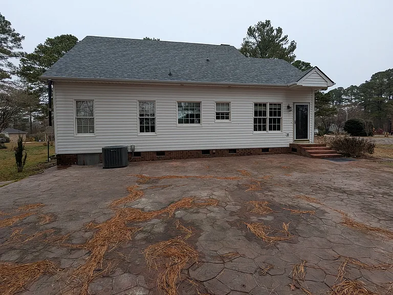 109 Highland Dr — Photo 29