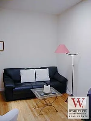 Rented by Wohlfarth & Associates Inc | media 23