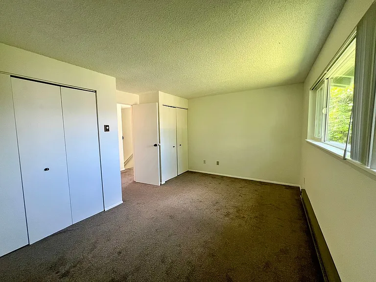 6102 Glen Mary Ln SE — Photo 13