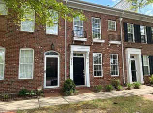8636 Beaver Creek Dr, Charlotte, NC 28269