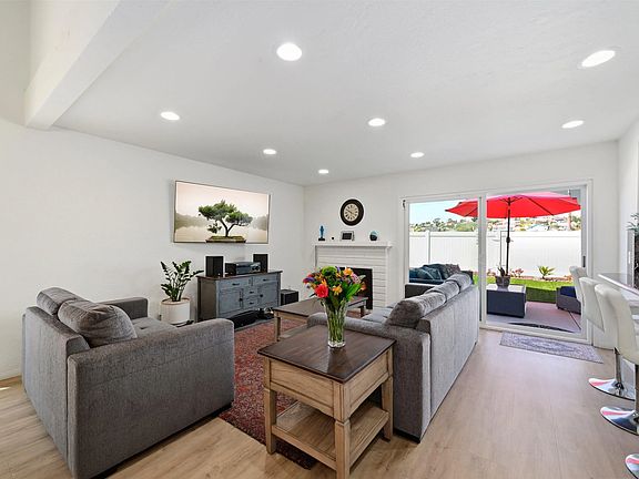 2nd image of 7266 Oakham Way