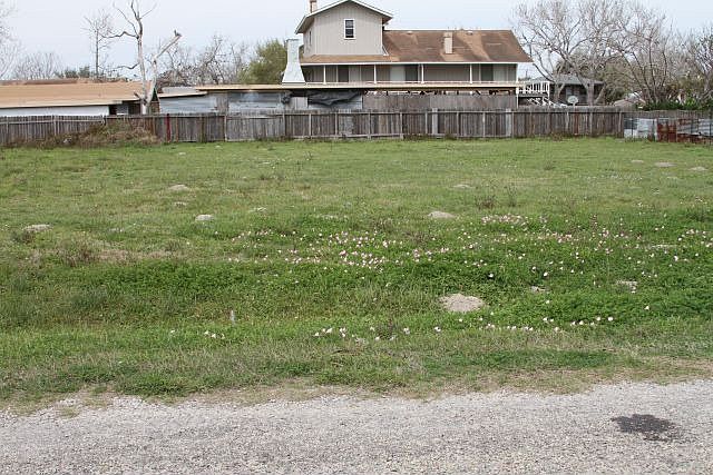 1st image of 3938 Marlin Dr