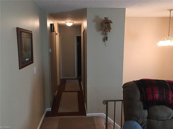 3rd image of 9143 Wilverne Dr