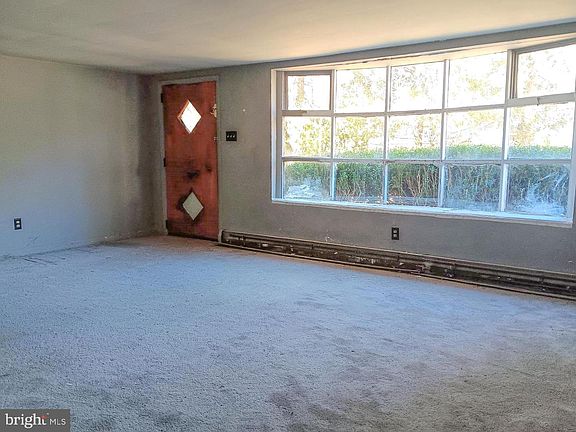 5th image of 4363 Axe Handle Rd