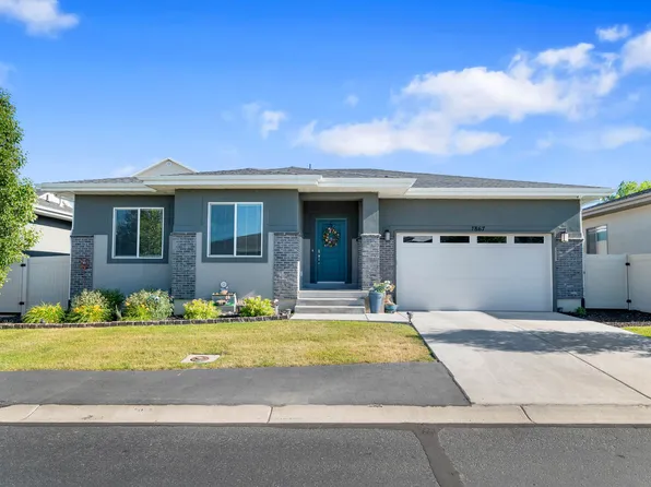 7867 W Walk About Way, Magna, UT 84044