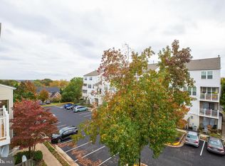 8185 Halley Ct UNIT 302, Lorton, VA 22079
