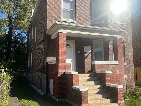 2nd image of 7541 S Emerald Ave