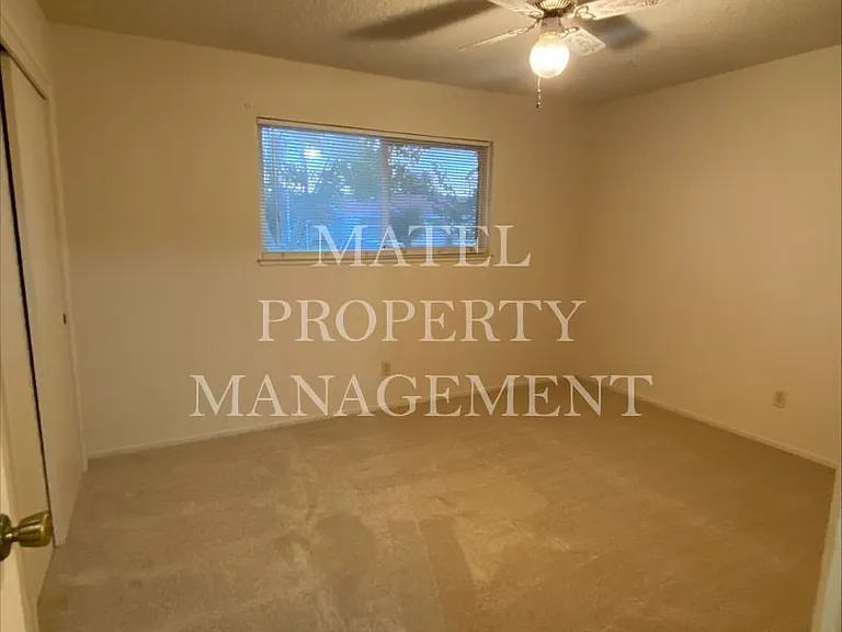 630 Newcomb Ave — Photo 13
