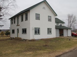 S2420 Cemetery Rd, Arcadia, WI 54612