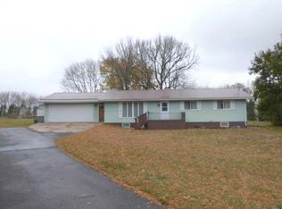 32669 Highway 71, Windom, MN 56101