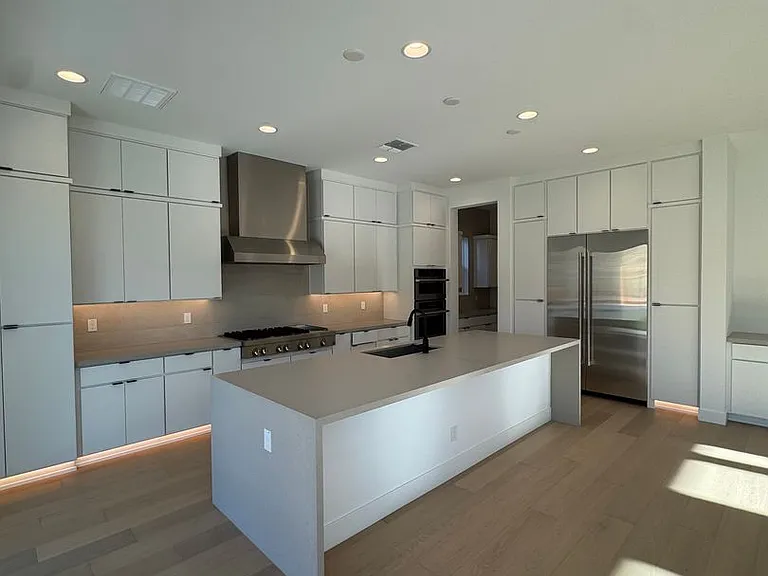 7326 W Running Deer Trl — Photo 50