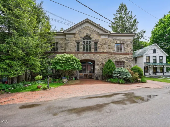 14 Talford Place UNIT 1, Saratoga Springs, NY 12866