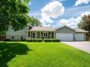 3352 132nd Cir NW, Coon Rapids, MN 55448
