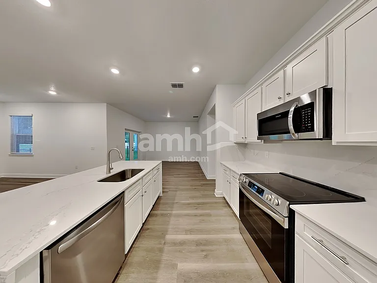 6532 Atlantic Beach Ave — Photo 4