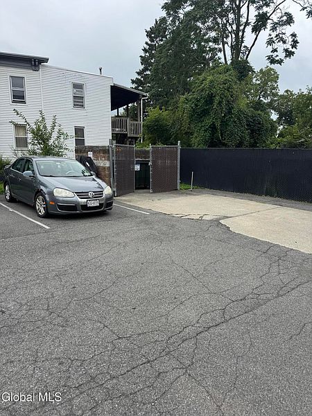 4th image of 4 River Street
