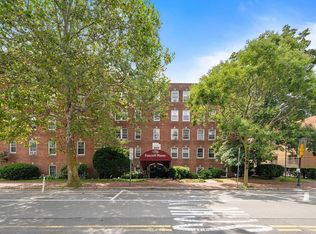 1716 Cambridge St APT 27, Cambridge, MA 02138
