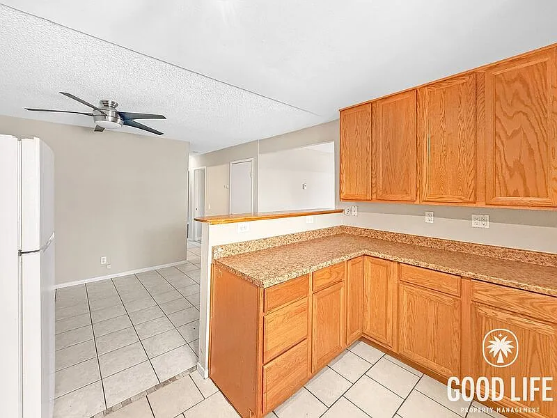 2 bed, 1.5 bath, 903 sqft, $2,395 — Photo 3