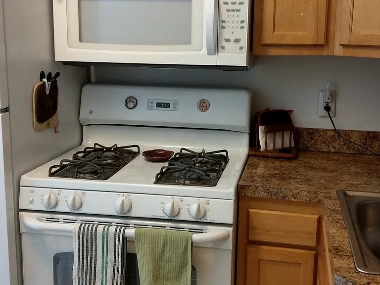 862 N 23rd St #3 — Photo 15
