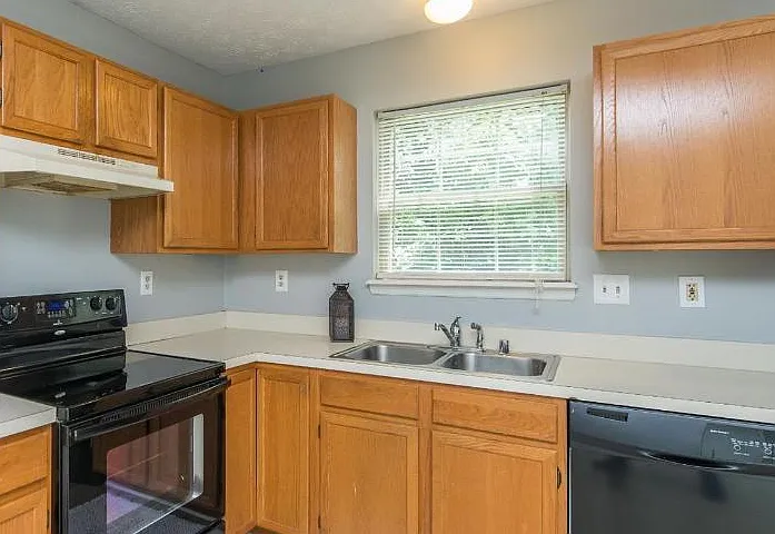 2142 Santa Anita Dr — Photo 7