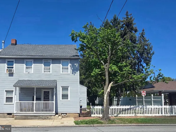 319 E Main St, Middletown, PA 17057
