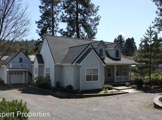 635 S Oregon St, Jacksonville, OR 97530