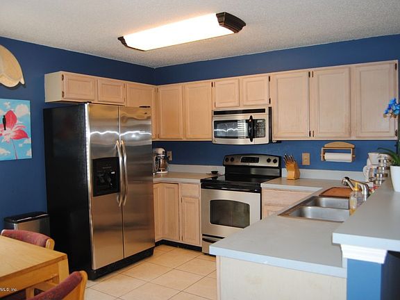 4th image of 7540 Allspice Cir S