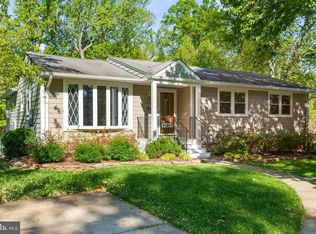 5624 Overly Dr, Alexandria, VA 22310