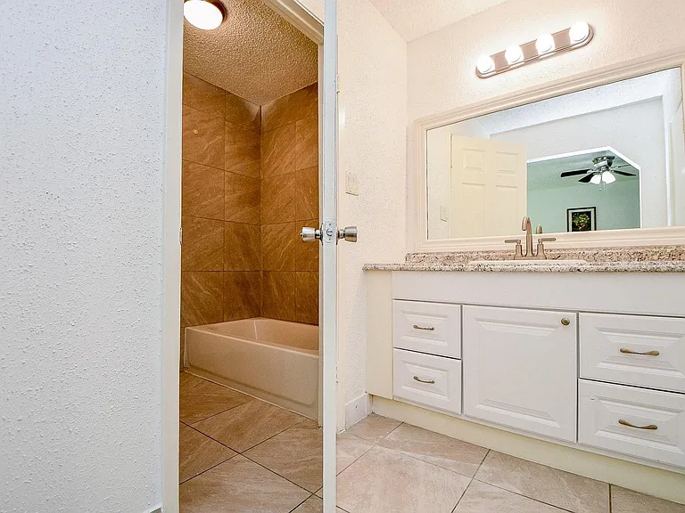 7203 Santa Rita Dr — Photo 19
