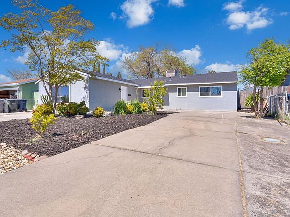 3rd image of 7796 Laramore Way
