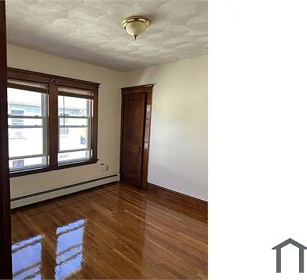103 Memorial Park Ave #2 — Photo 1