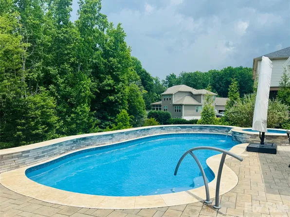 138 Campanile Dr, Mooresville, NC 28117