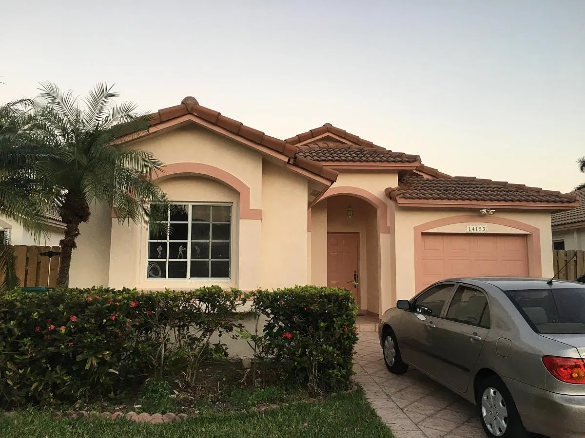 14153 SW 149th Place — Photo 1