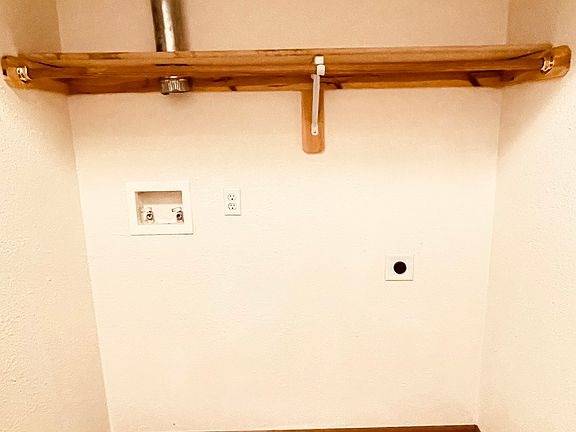 4th image of 3112 S Cedar Crest Ct