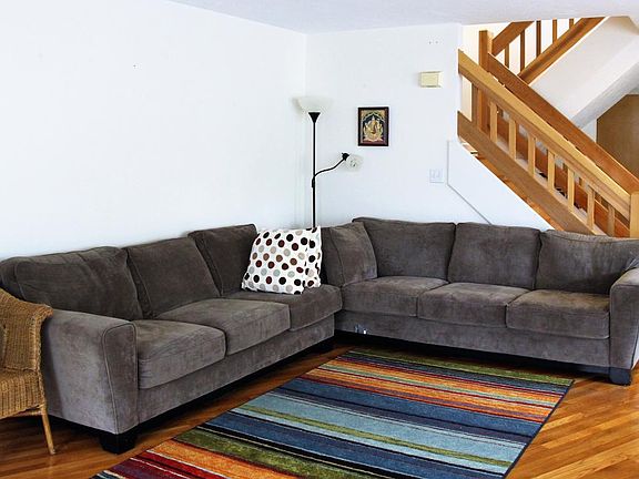 Living/Family - Level 1