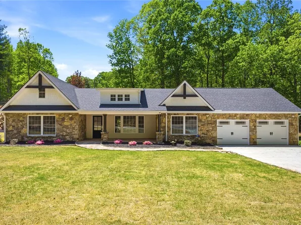 150 Turpin Rd, Mountain Rest, SC 29664