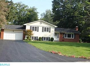 4230 Darbyshire Ct, Hilliard, OH