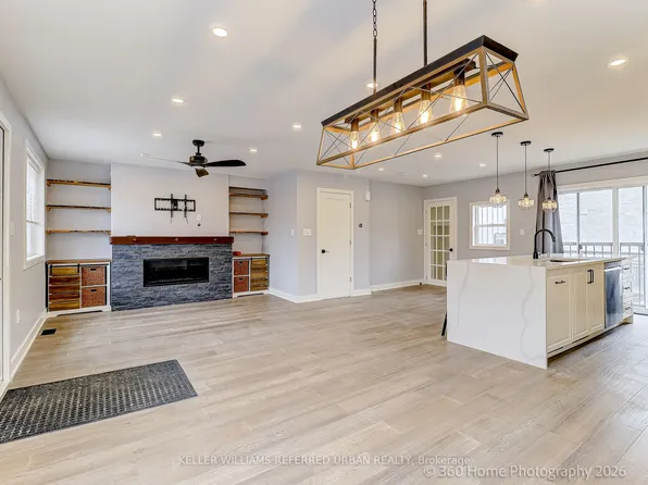 84 Foch Ave #1, Toronto, ON M8W 3X6