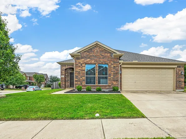 1525 Grassy View Dr, Fort Worth, TX 76177
