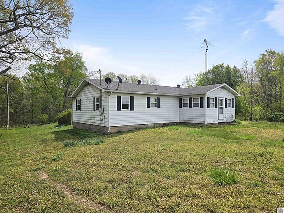 3rd image of 1098 Tom Prather Church Rd