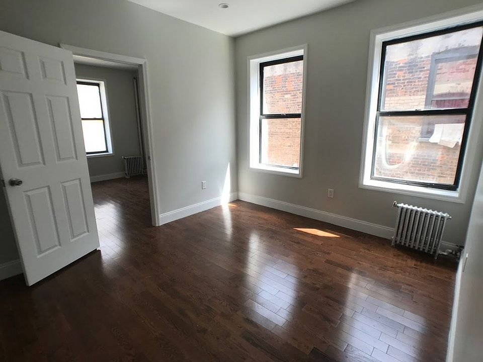 1st image of 546 Isham St APT 33A