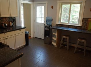 14 Whitney Dr, Woodstock, NY 12498