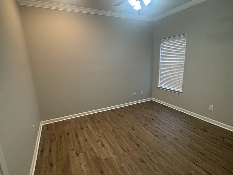 1601 Deer Valley Dr — Photo 32