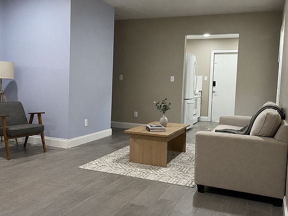 2nd image of 5332 Orange Ave